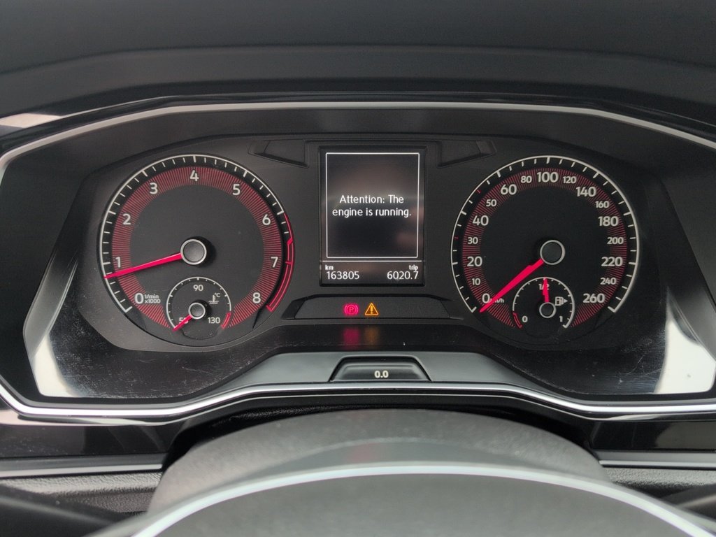 2019 Volkswagen Jetta R-Line 6 Speed Manual! Leather, Sunroof!