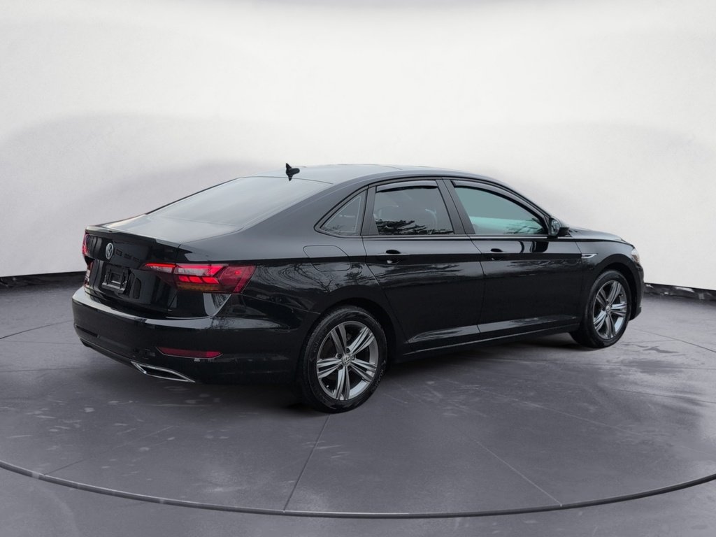 2019 Volkswagen Jetta R-Line 6 Speed Manual! Leather, Sunroof!