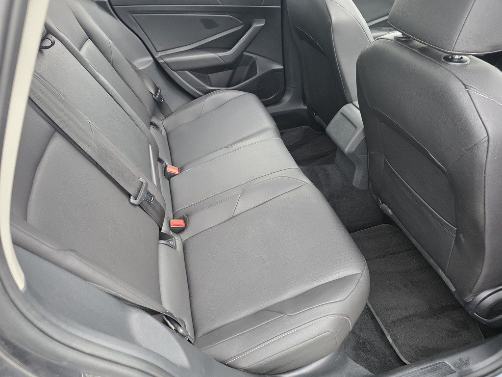 2021 Volkswagen Jetta HIGHLINE