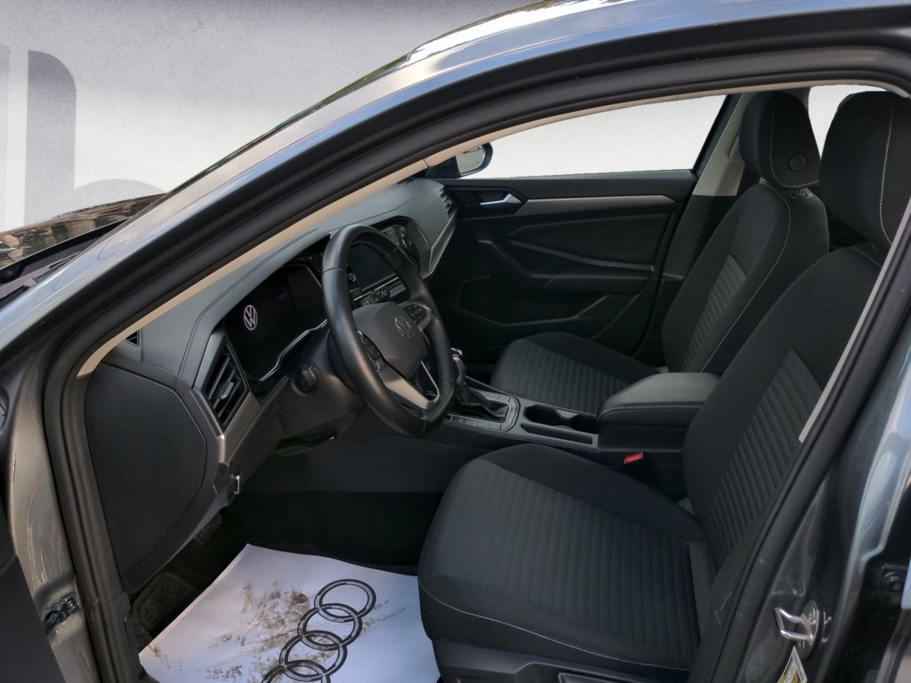 2022 Volkswagen Jetta TRENDLINE