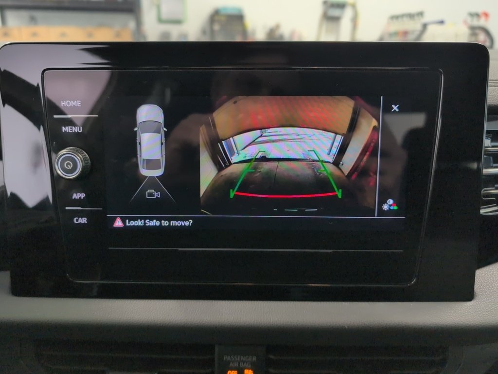 2025 Volkswagen Jetta Trendline ! Heated Seats!