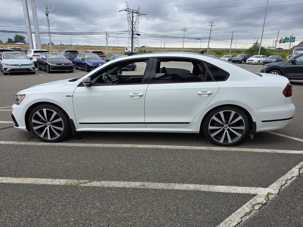 2018 Volkswagen Passat GT