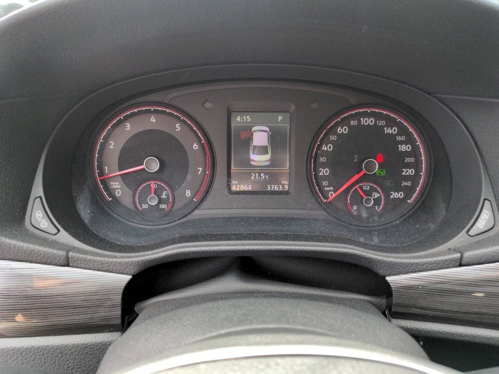 2021 Volkswagen Passat LOW KMS!! Only 40,000KMS
