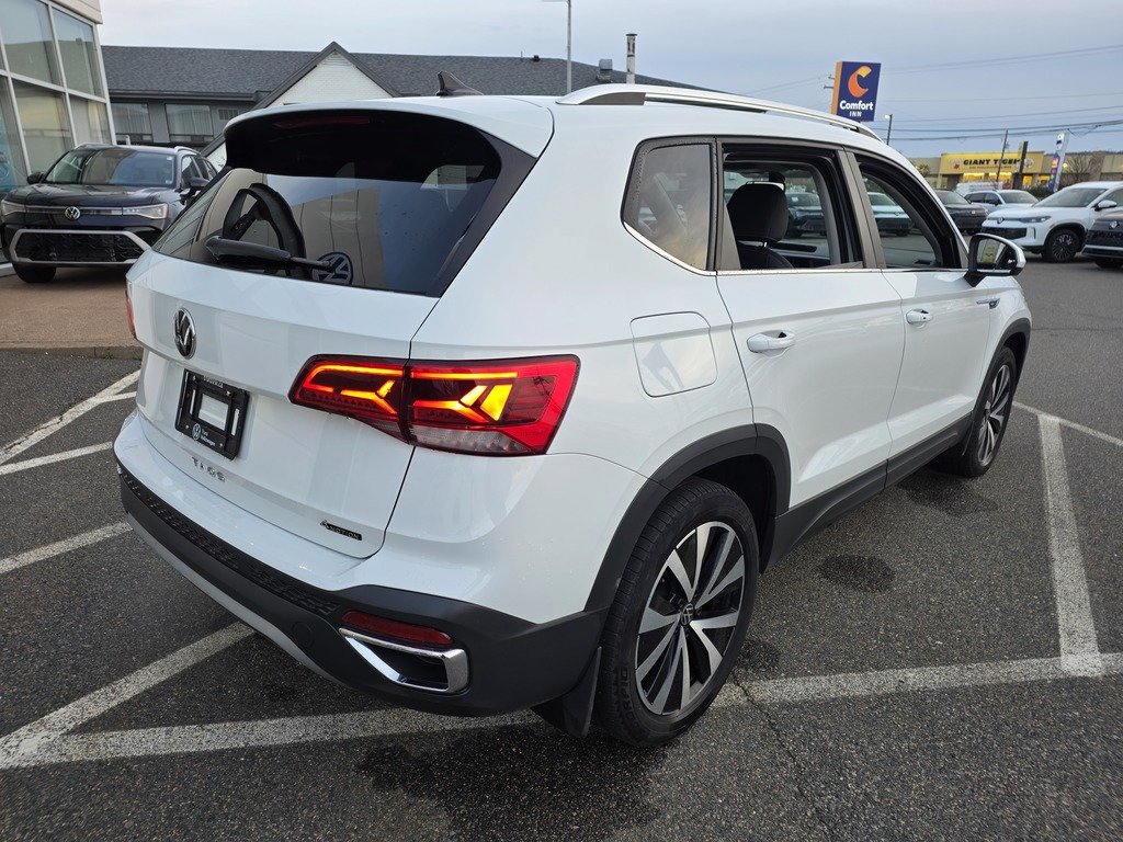 Volkswagen Taos COMFORTLINE 2023