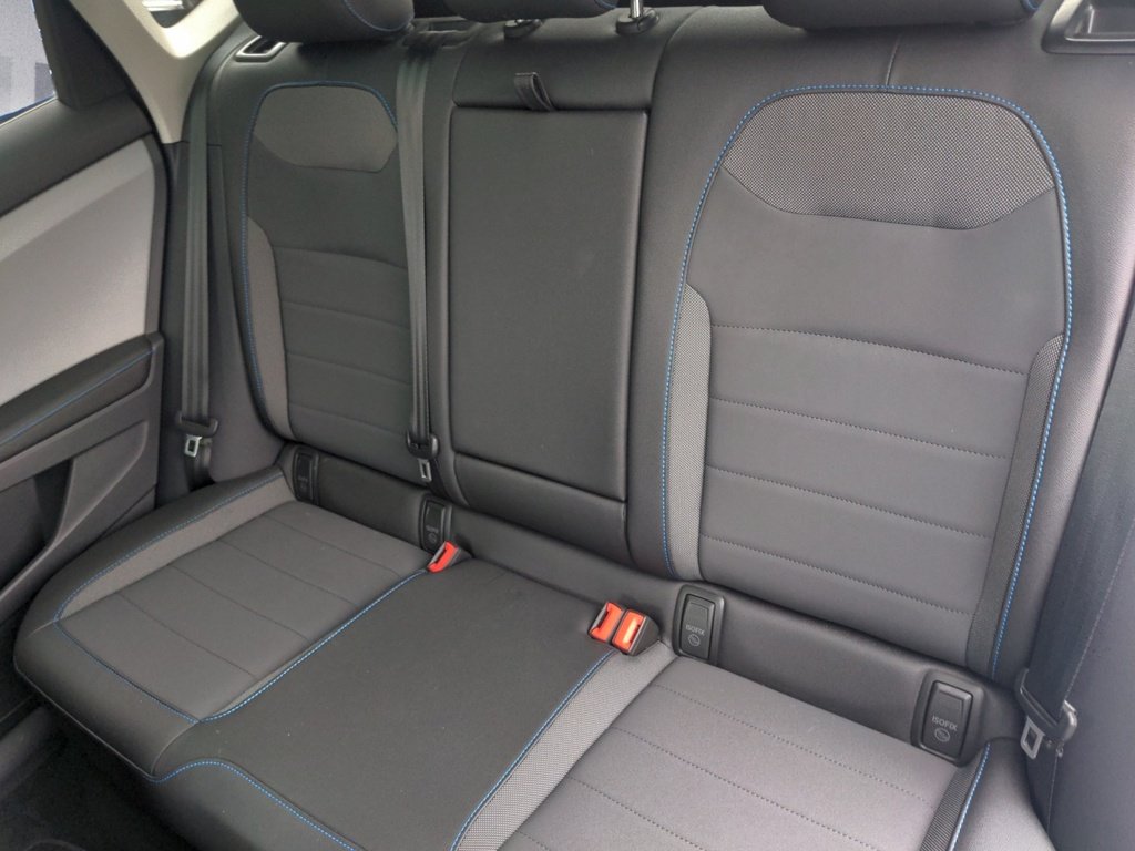2024 Volkswagen Taos COMFORTLINE BLACK EDITION