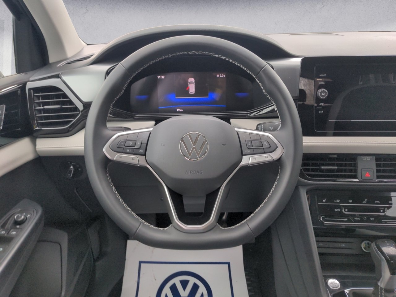 2025 Volkswagen Taos TRENDLINE