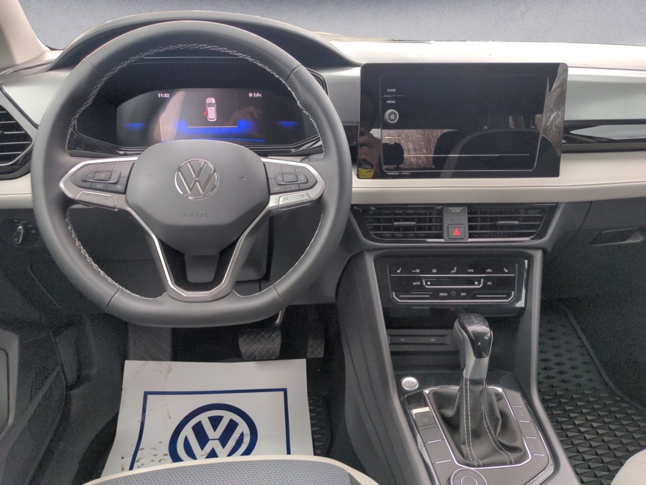 2025 Volkswagen Taos TRENDLINE
