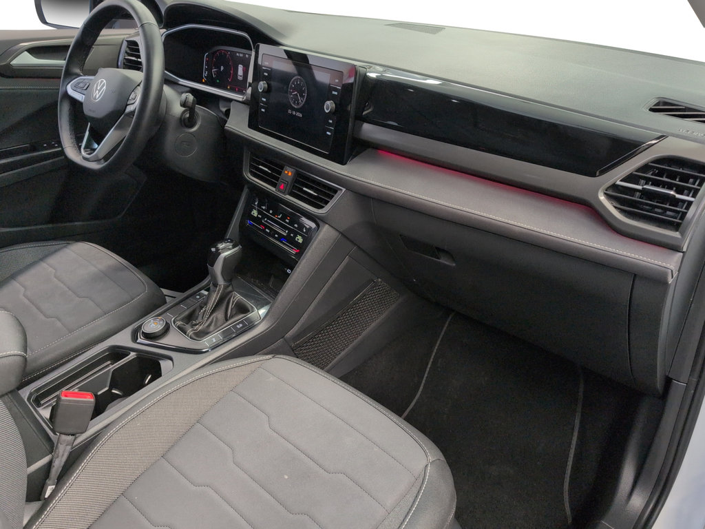 2025 Volkswagen Taos Black Edition 4MOTION