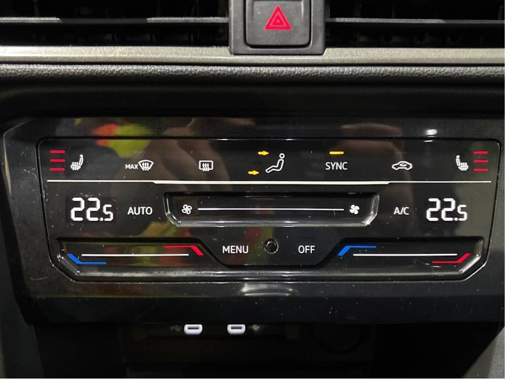 Volkswagen Taos Black Edition 4MOTION 2025