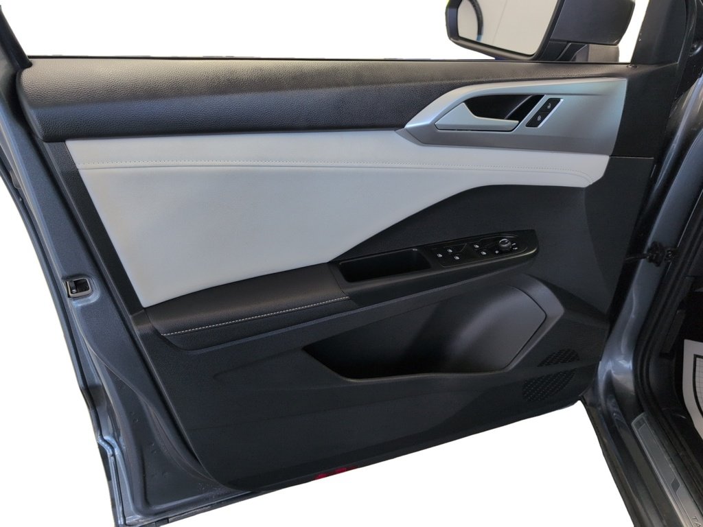 2025 Volkswagen Taos Comfortline AWD !