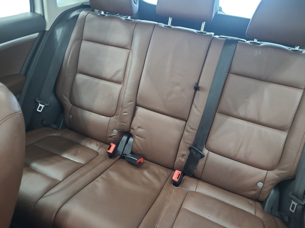 Volkswagen Tiguan S 2015