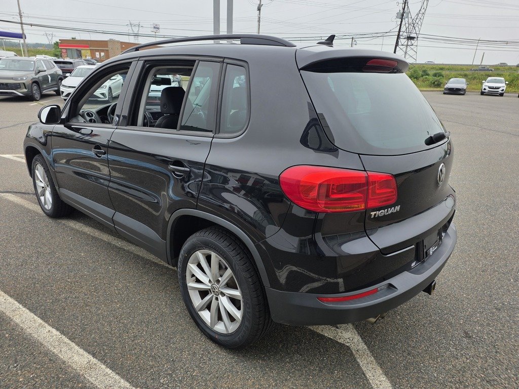 2017 Volkswagen Tiguan WOLFSBURG EDITION