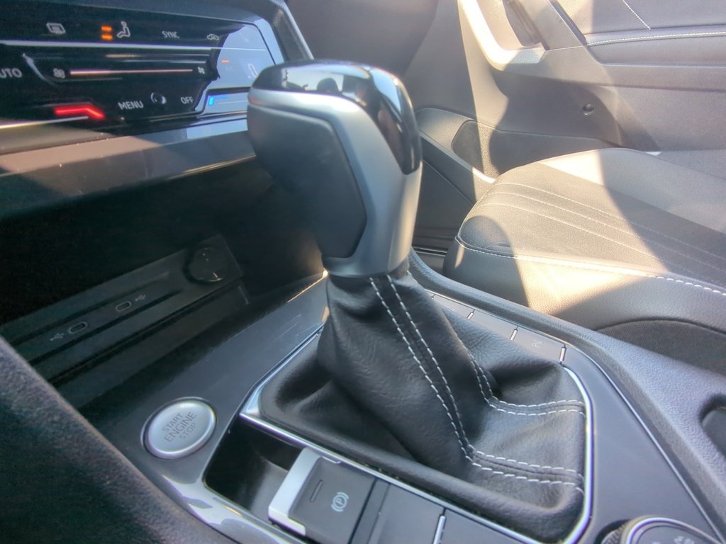 2022 Volkswagen Tiguan COMFORTLINE R-LINE BLACK EDITION