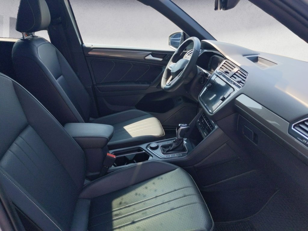 2022 Volkswagen Tiguan COMFORTLINE R-LINE BLACK EDITION
