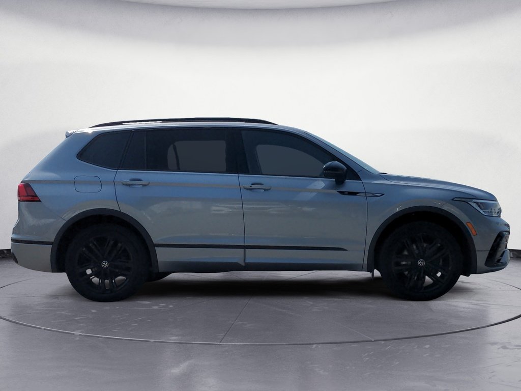 2022 Volkswagen Tiguan COMFORTLINE R-LINE BLACK EDITION