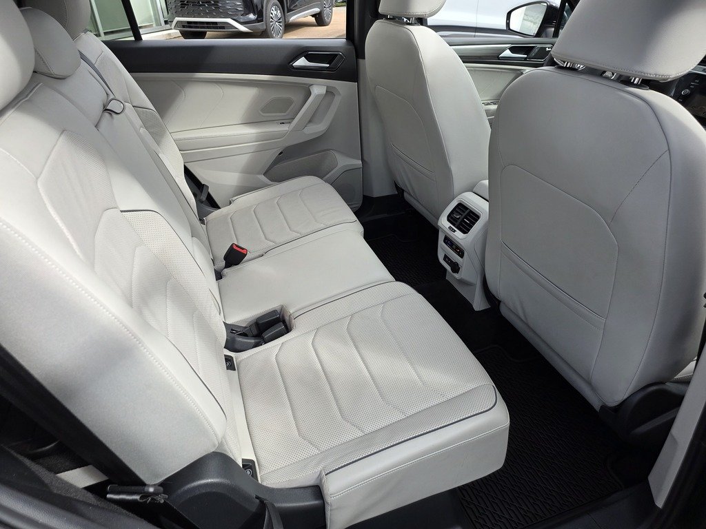 2023 Volkswagen Tiguan HIGHLINE R-LINE