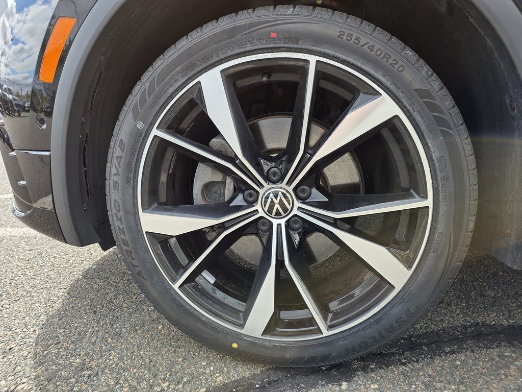2023 Volkswagen Tiguan HIGHLINE R-LINE