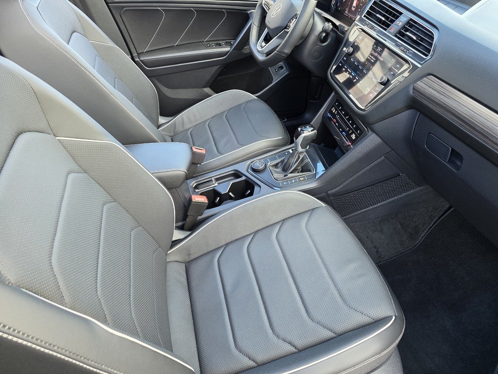 2024 Volkswagen Tiguan HIGHLINE R-LINE