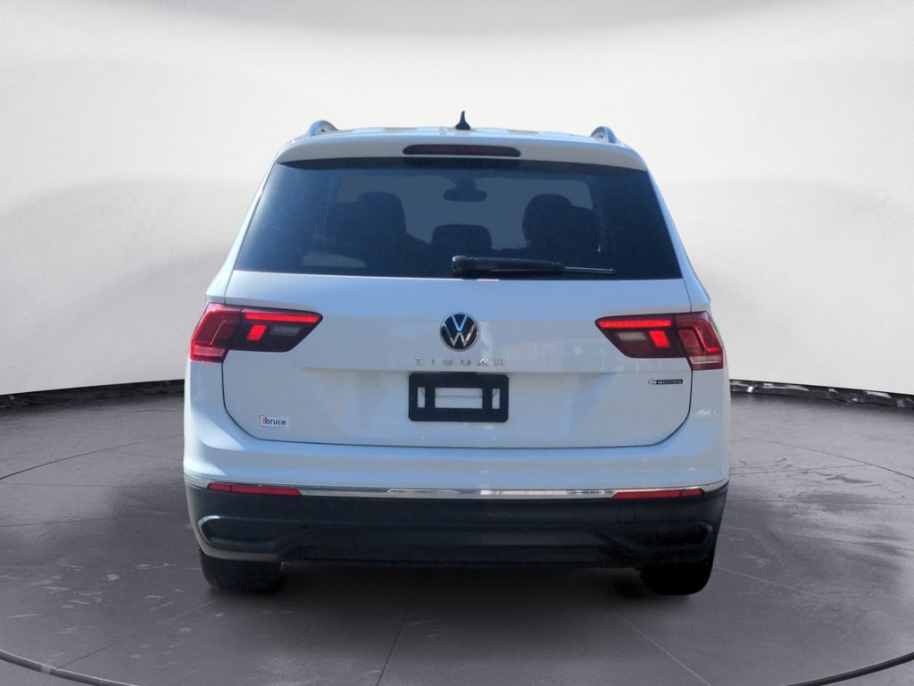 2024 Volkswagen Tiguan Comfortline AWD - Leather, Sunroof & Remote Start!