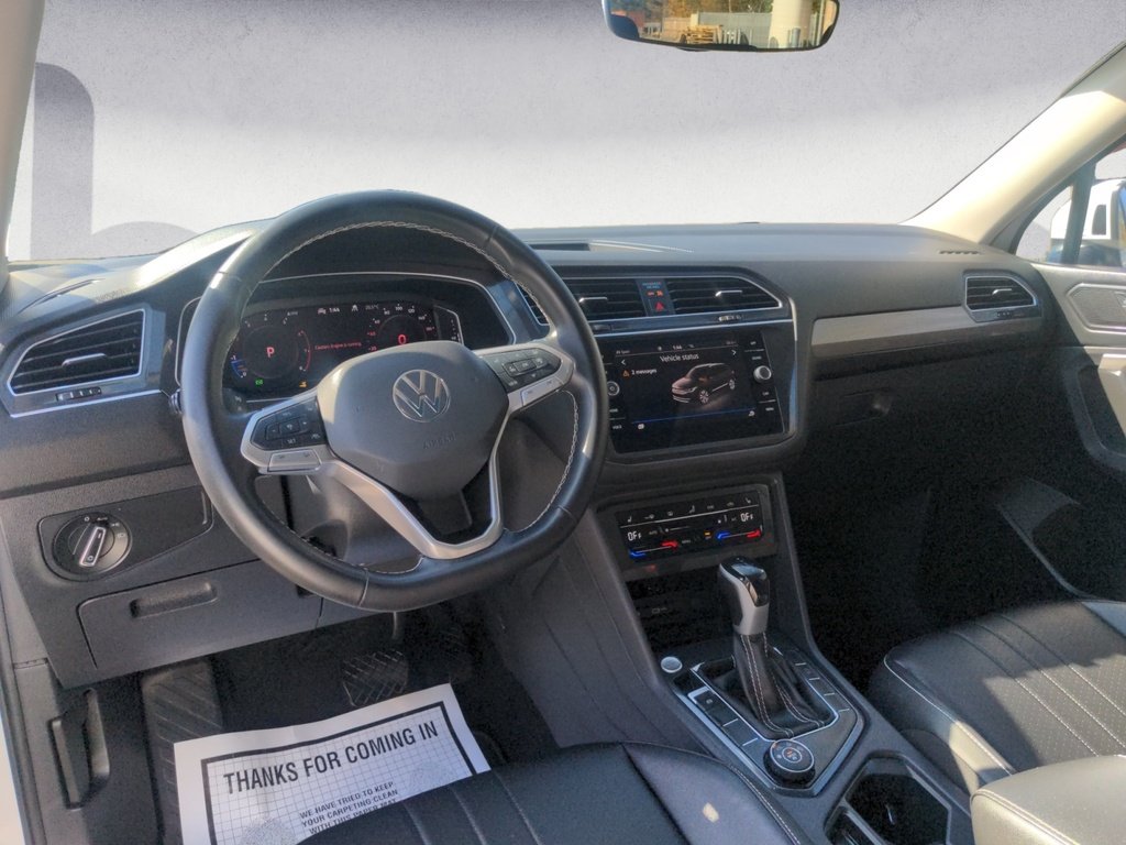 2024 Volkswagen Tiguan Comfortline AWD - Leather, Sunroof & Remote Start!