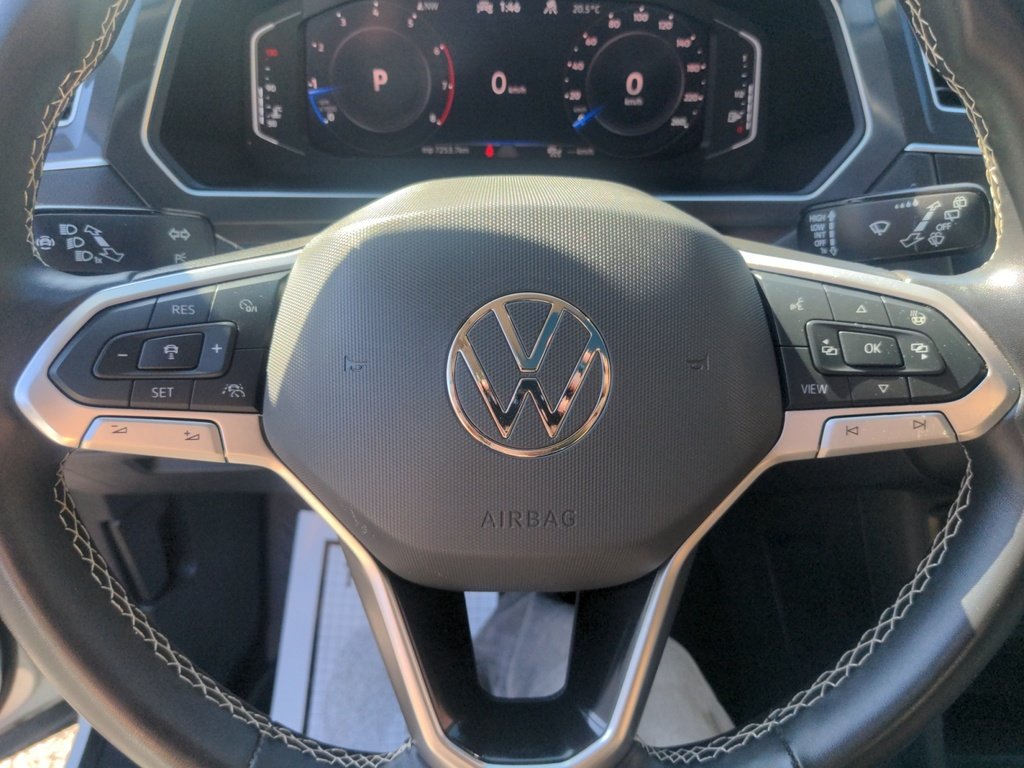 2024 Volkswagen Tiguan Comfortline AWD - Leather, Sunroof & Remote Start!