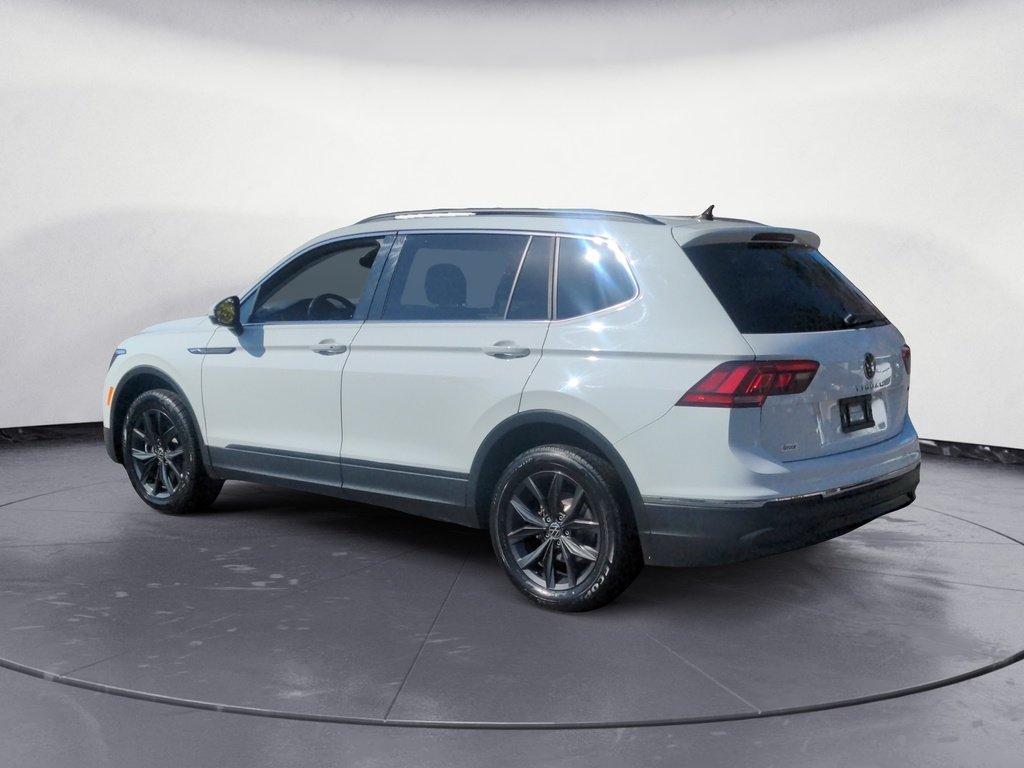 2024 Volkswagen Tiguan Comfortline AWD - Leather, Sunroof & Remote Start!