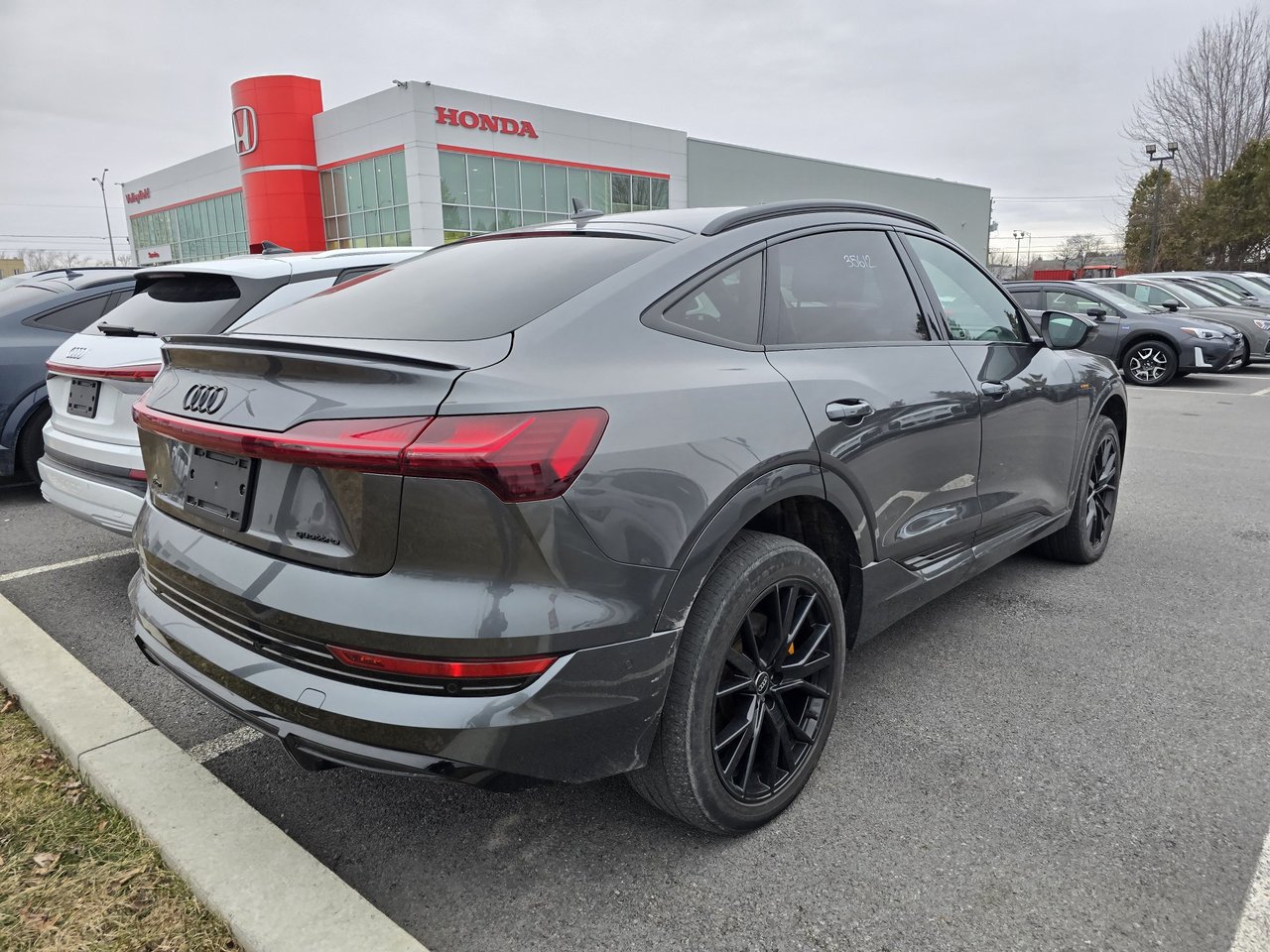 2022 Audi e-tron Sportback Technik 55 SPORTBACK-6