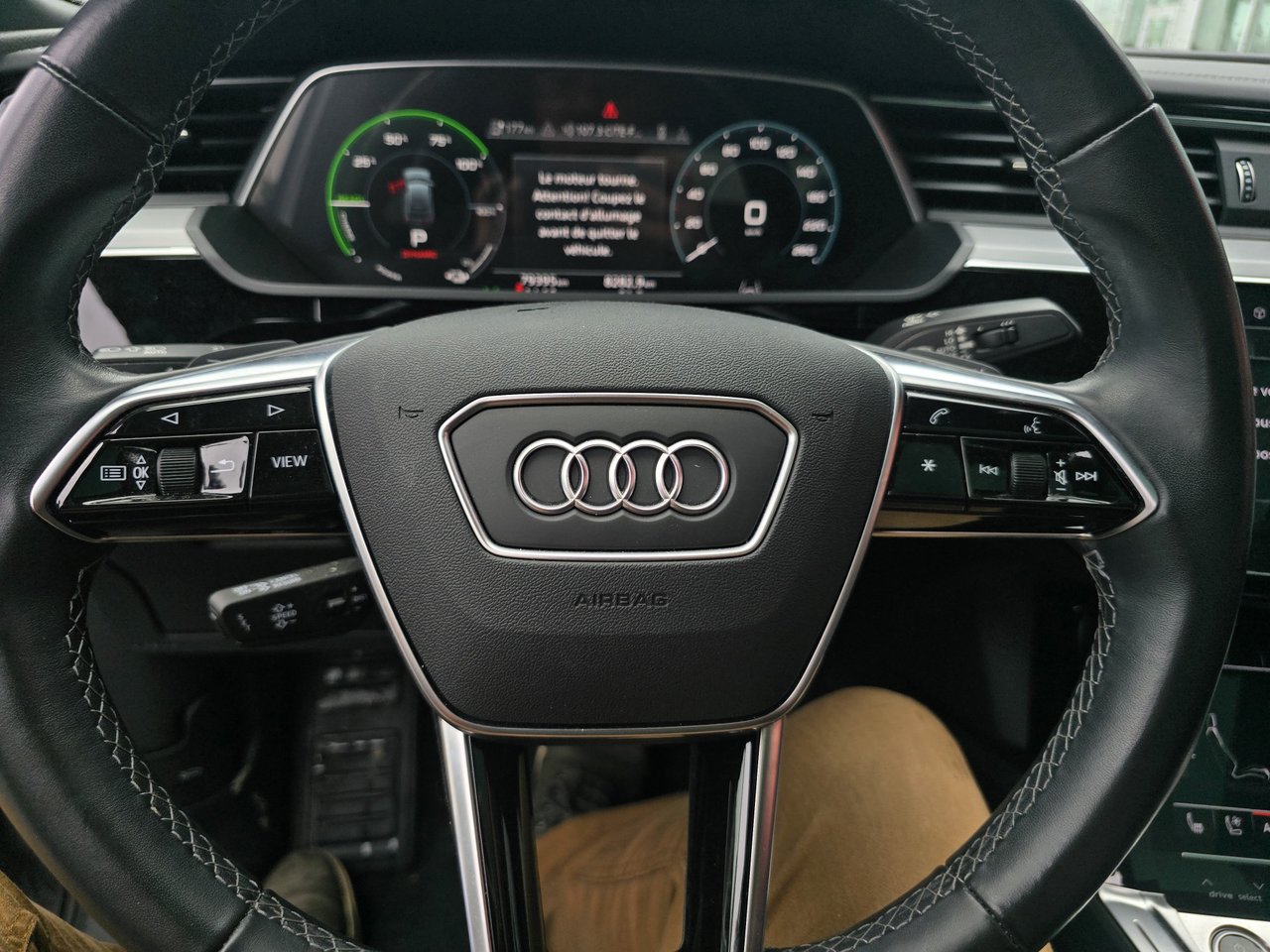 2022 Audi e-tron Sportback Technik IMPECCABLE !-11