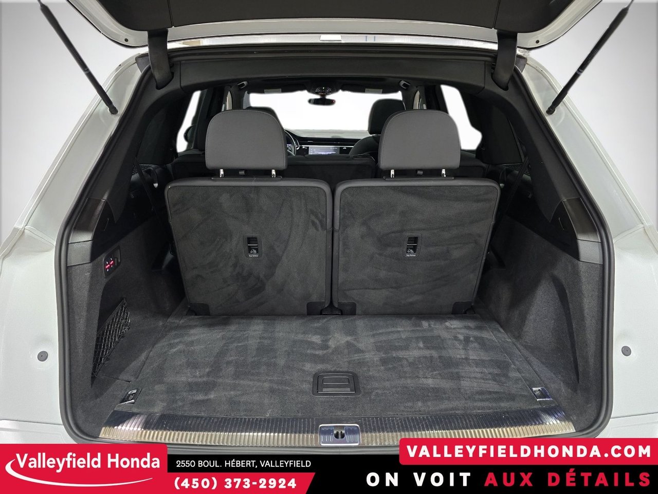 Audi Q7 Komfort QUATTRO 7 PASSAGERS 2023-9