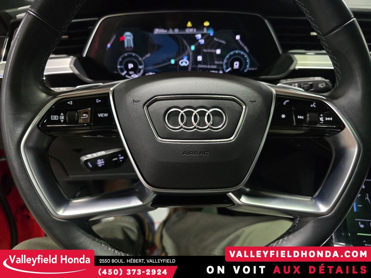 2024 Audi Q8 e-tron COMME UN NEUF !-21
