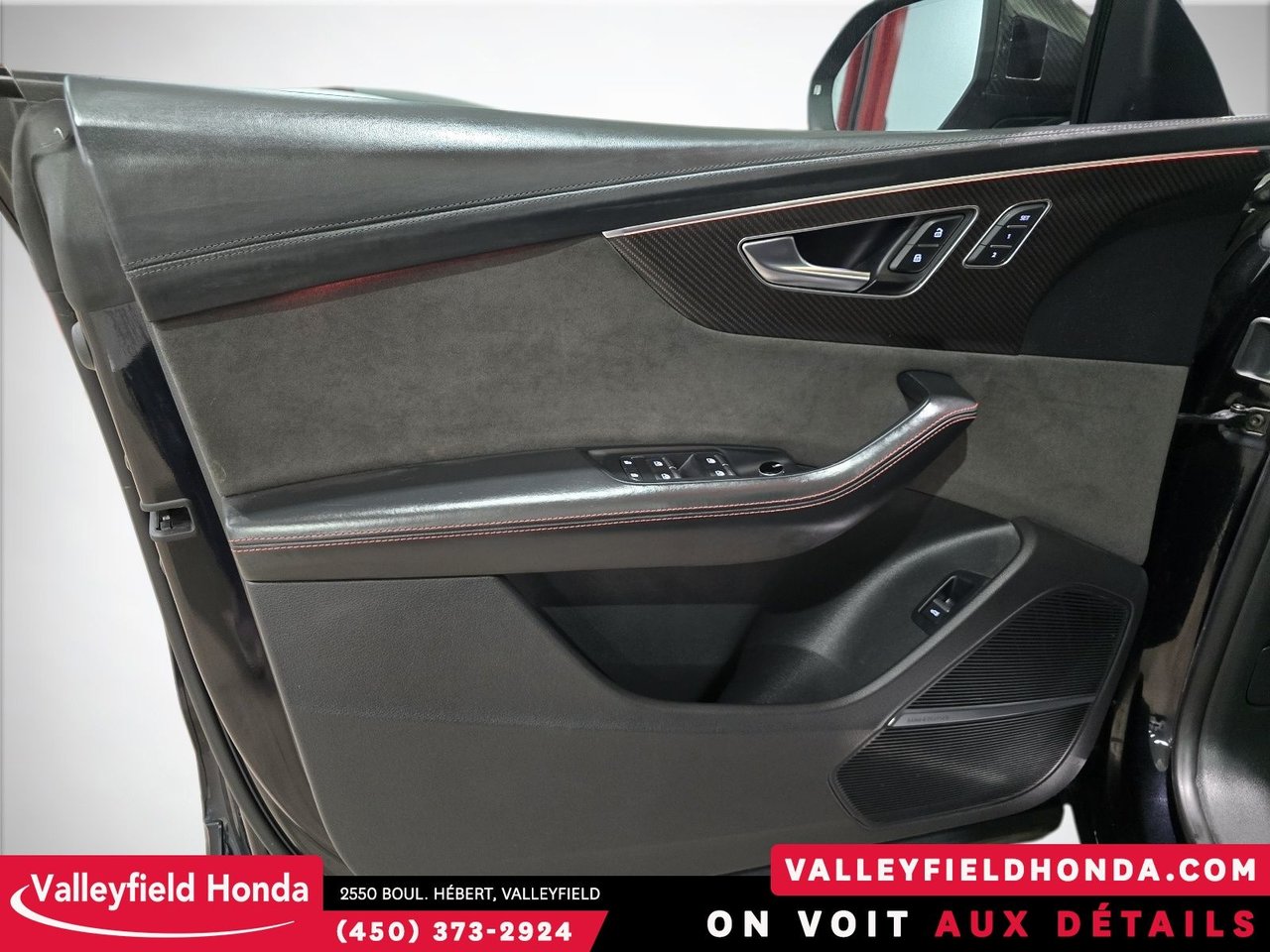 2021 Audi RS Q8 IMPECCABLE - ENTRETIEN MINUTIEUX-16