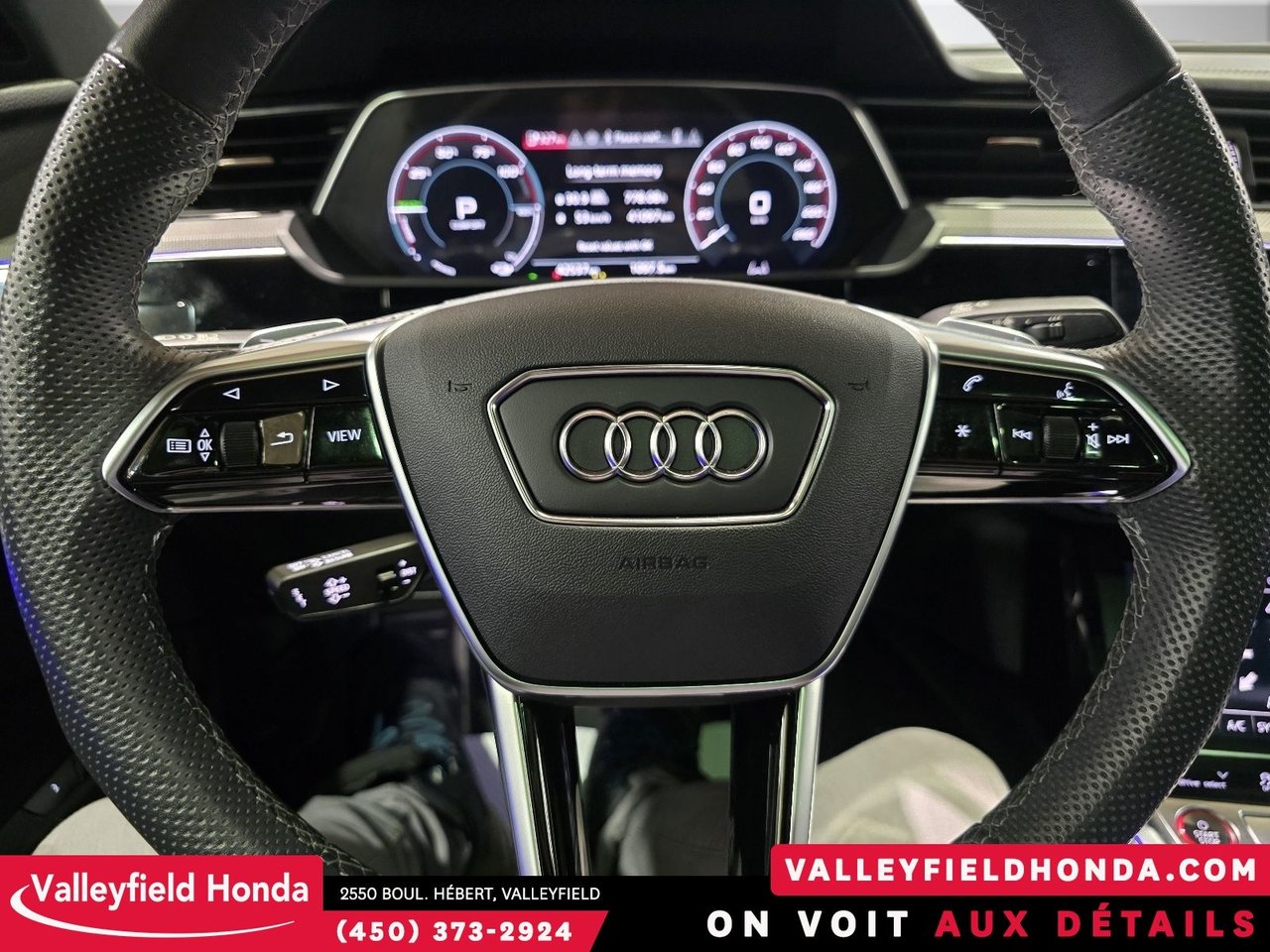 Audi SQ8 e-tron Sportback BLACK COMP - TECH PACKAGE - PREMIUM PACKAGE 2024-21