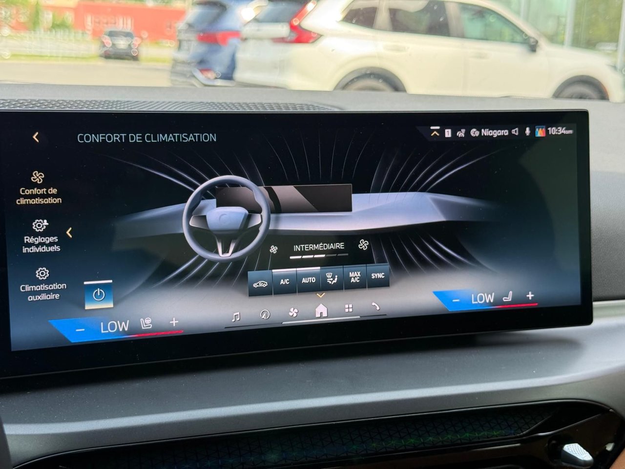 2025 BMW i4 eDrive40 COGNAC INTERIOR-9