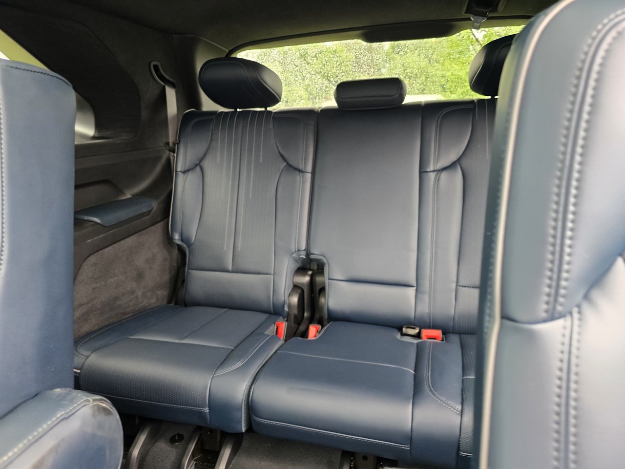 Cadillac Escalade IQ Sport 2 740 KM D'AUTONOMIE 2025-9