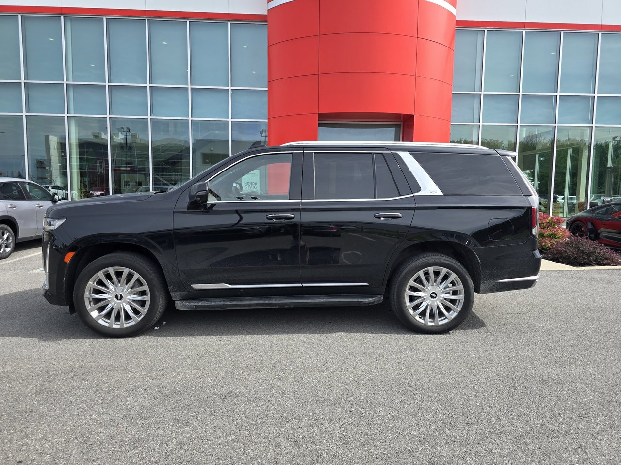 2024 Cadillac Escalade 4WD Premium Luxury-5