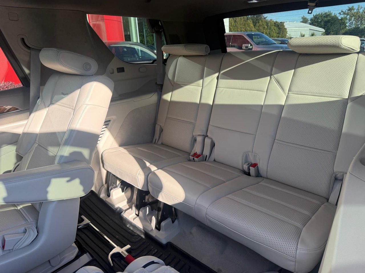 2024 Cadillac Escalade 4WD Sport Platinum ONYX Package-13