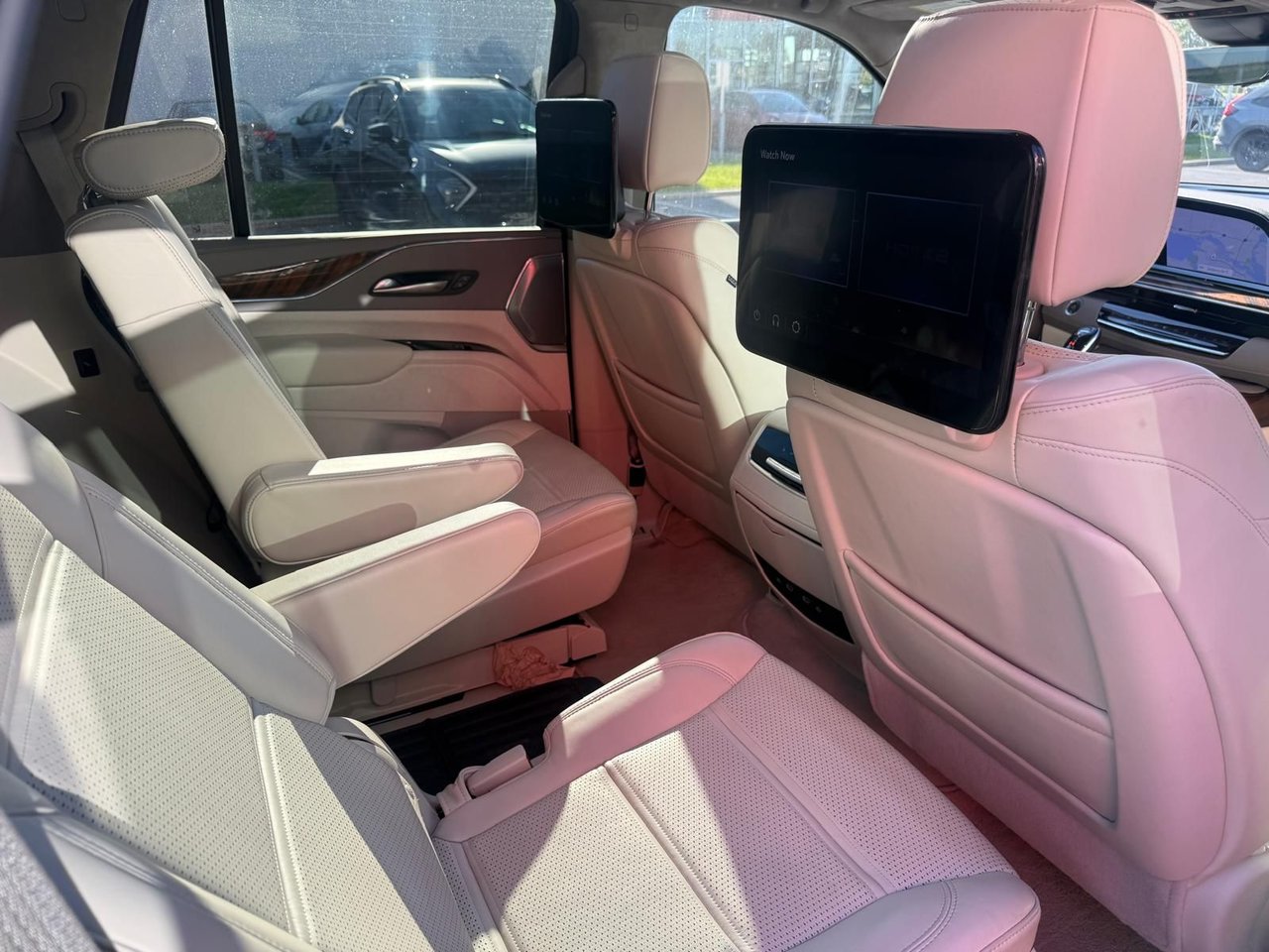 2024 Cadillac Escalade 4WD Sport Platinum ONYX Package-11