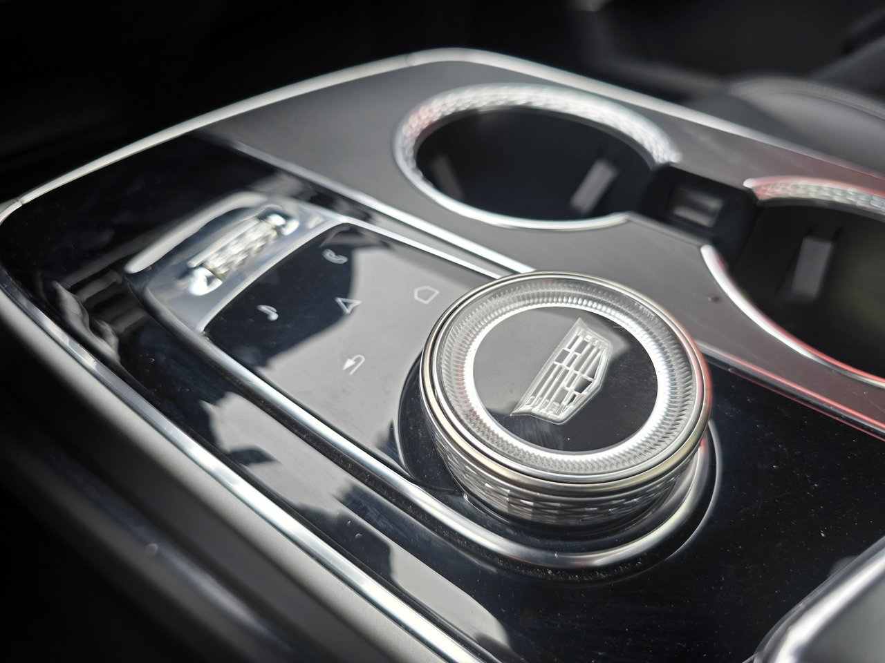 2023 Cadillac LYRIQ RWD Luxury 502KM AUTONOMIE-12