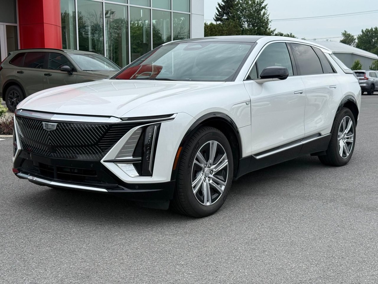 2024 Cadillac LYRIQ Tech-0