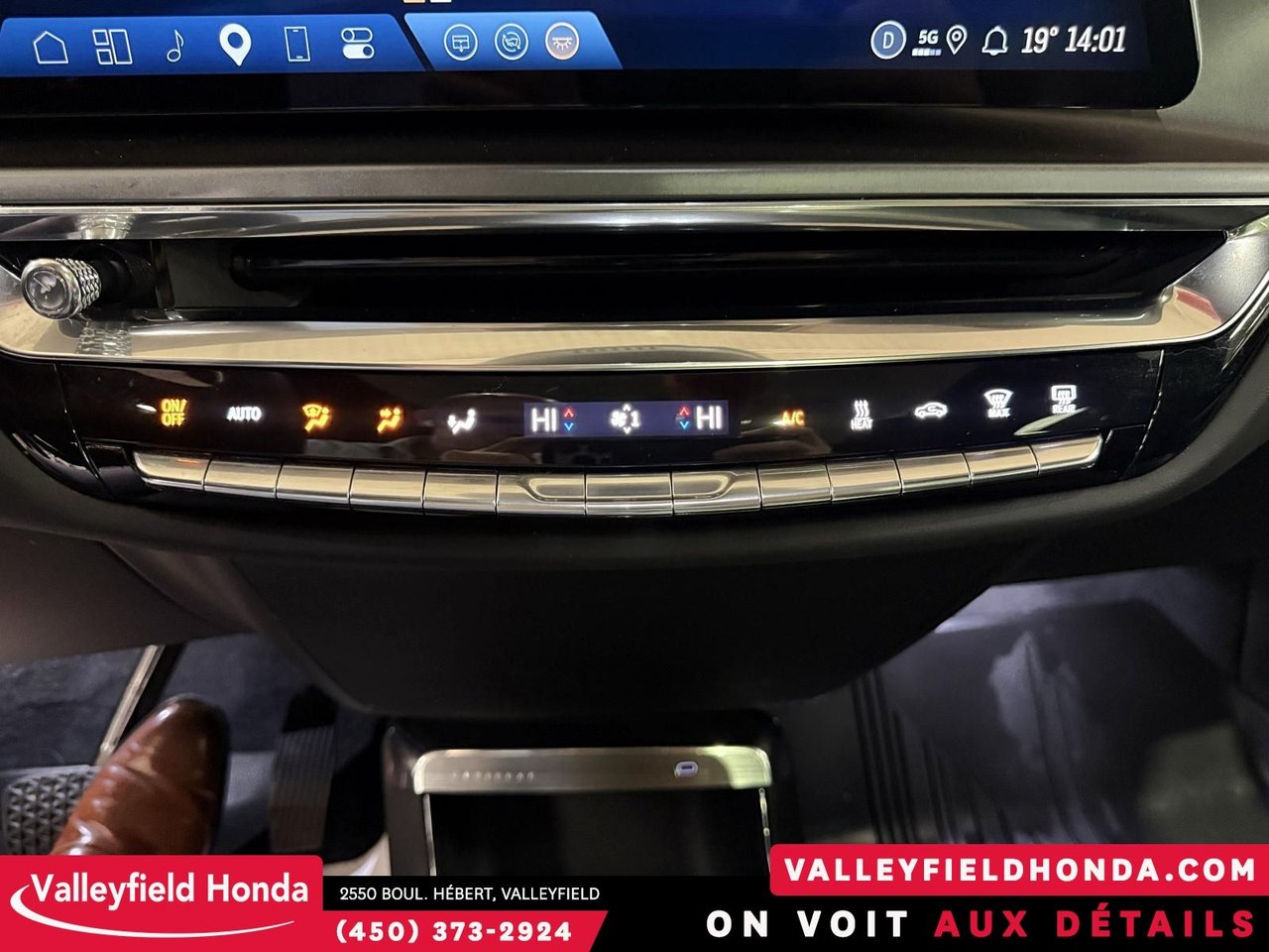 2024 Cadillac LYRIQ Tech-18