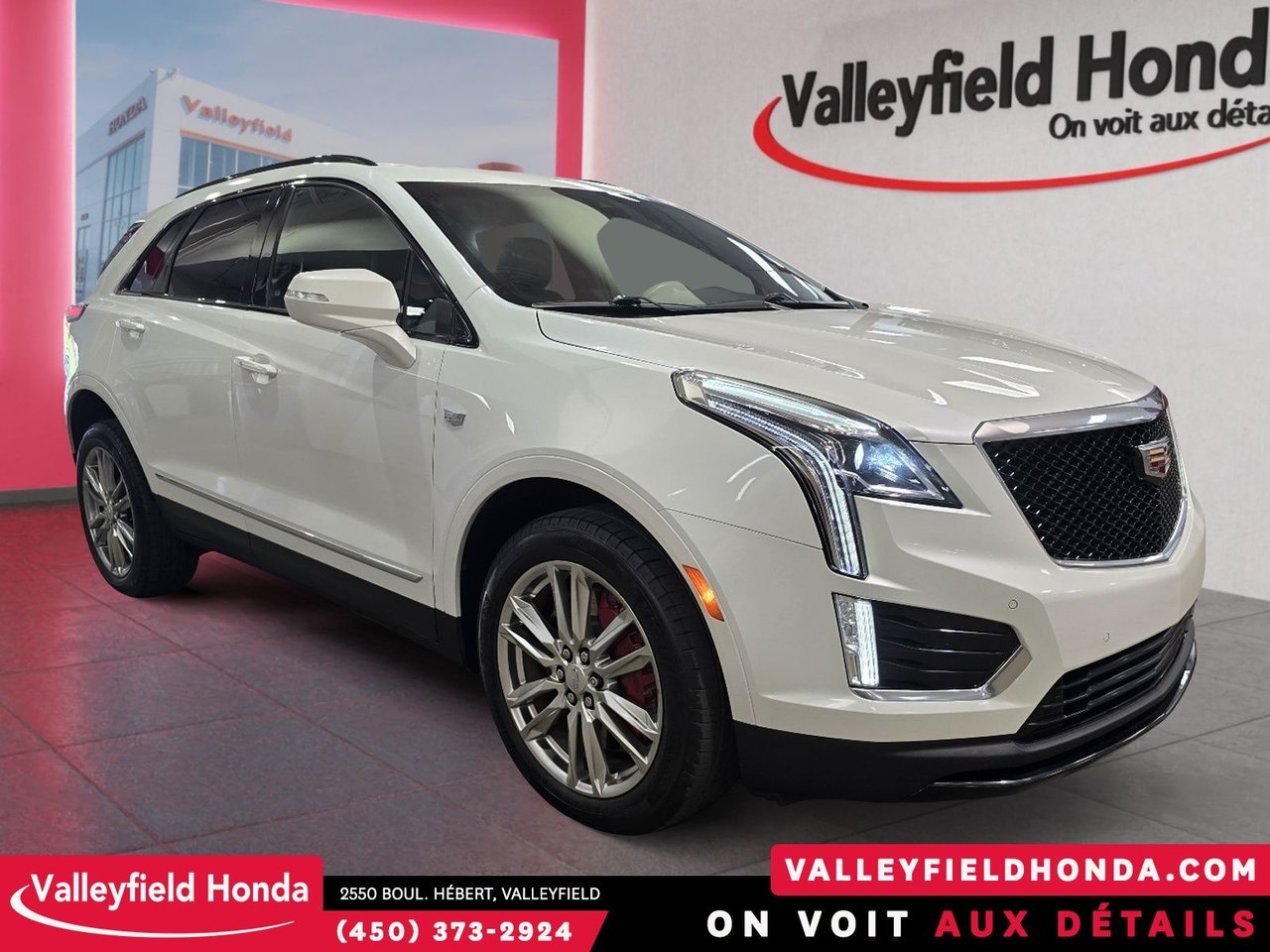 2022 Cadillac XT5 AWD Sport-2
