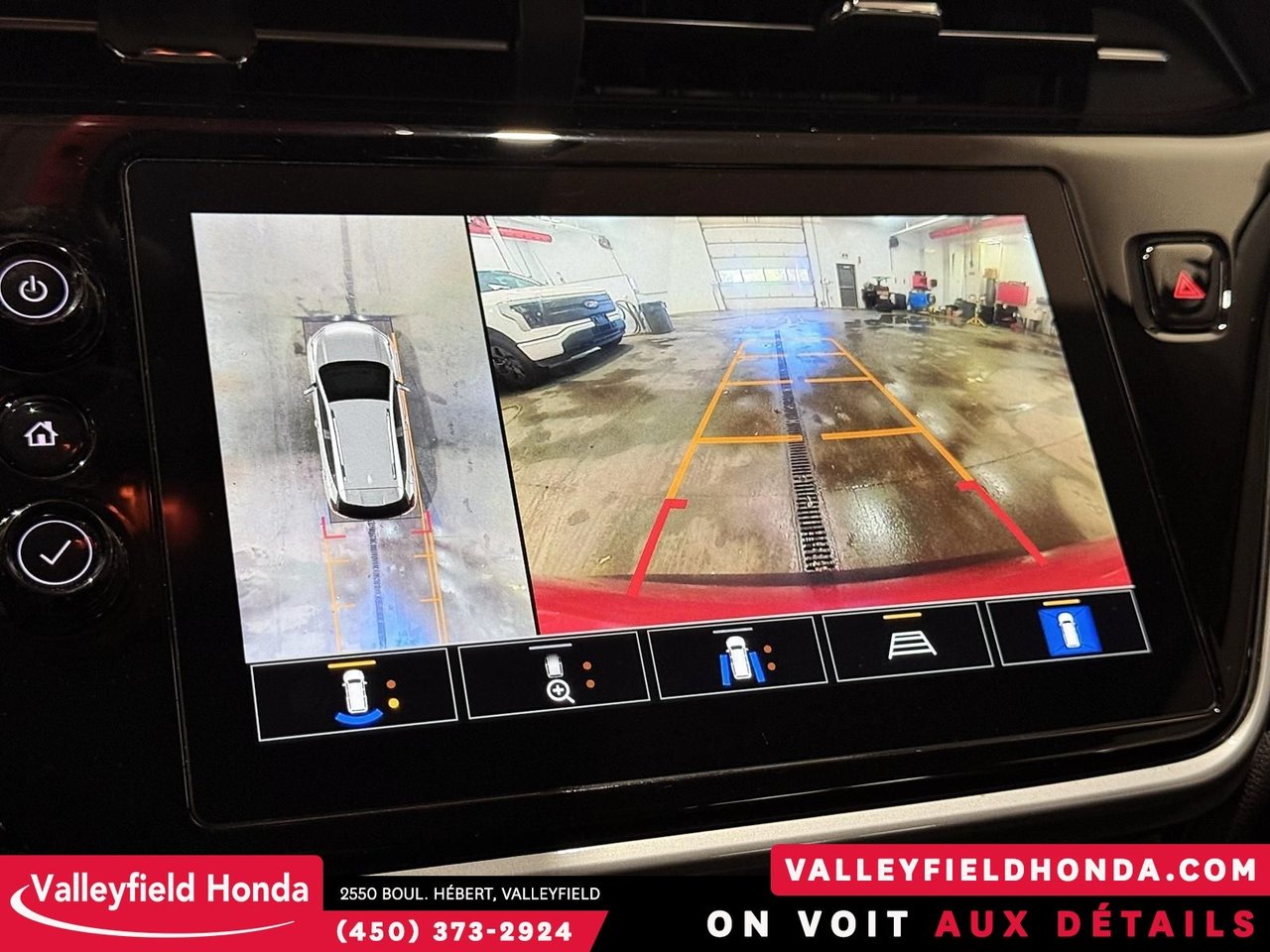 2022 Chevrolet Bolt EUV Premier-24