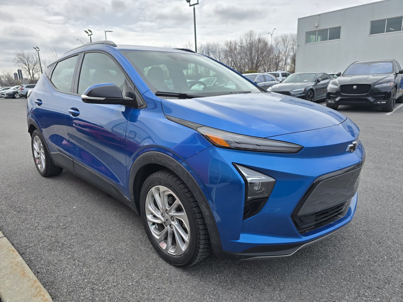 Chevrolet Bolt EUV LT IMPECCABLE 2023-6