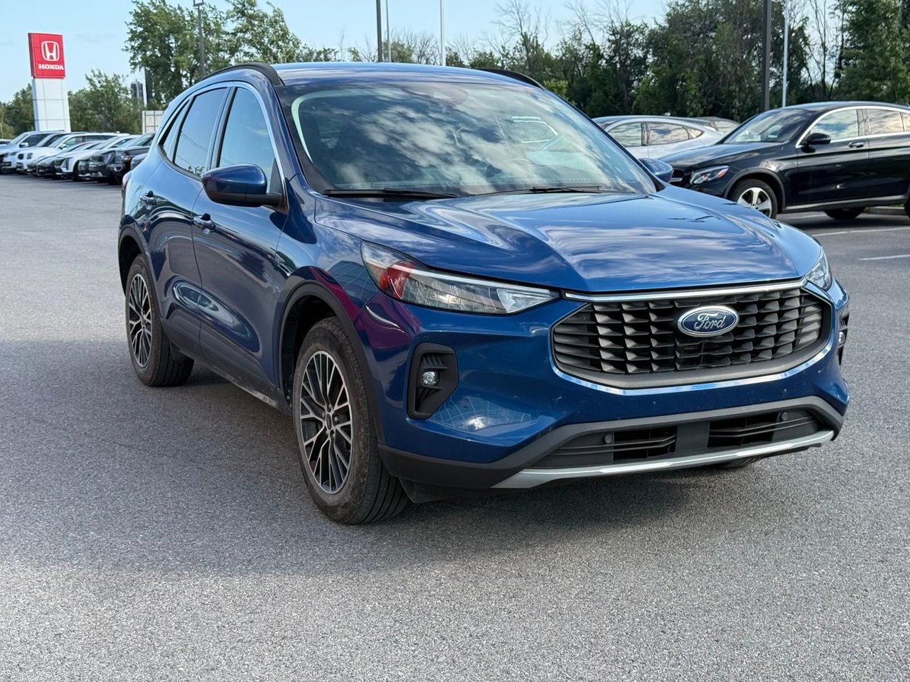 Ford Escape PHEV 2023-2