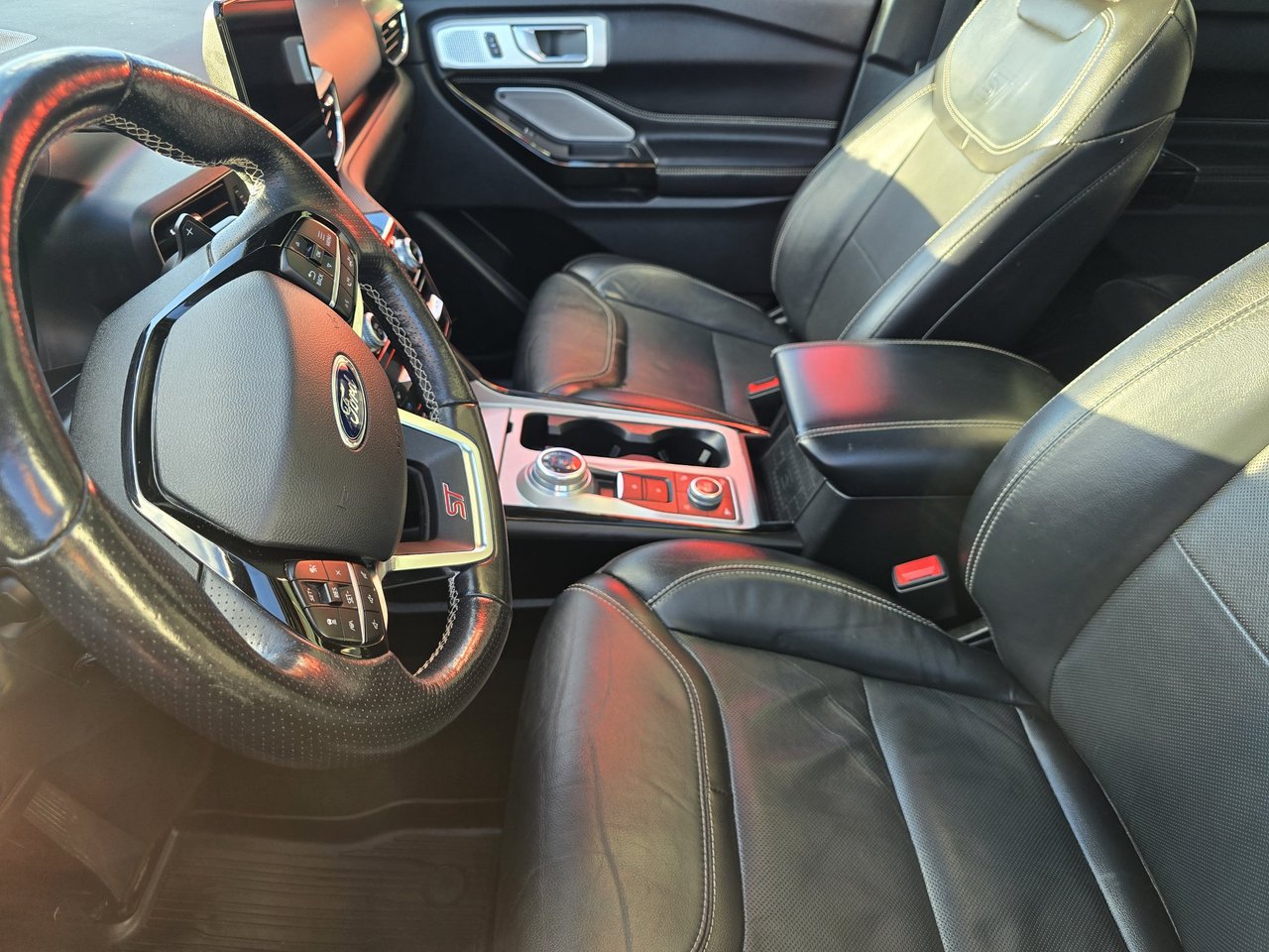 Ford Explorer ST V6 ECOBOOST 2022-5