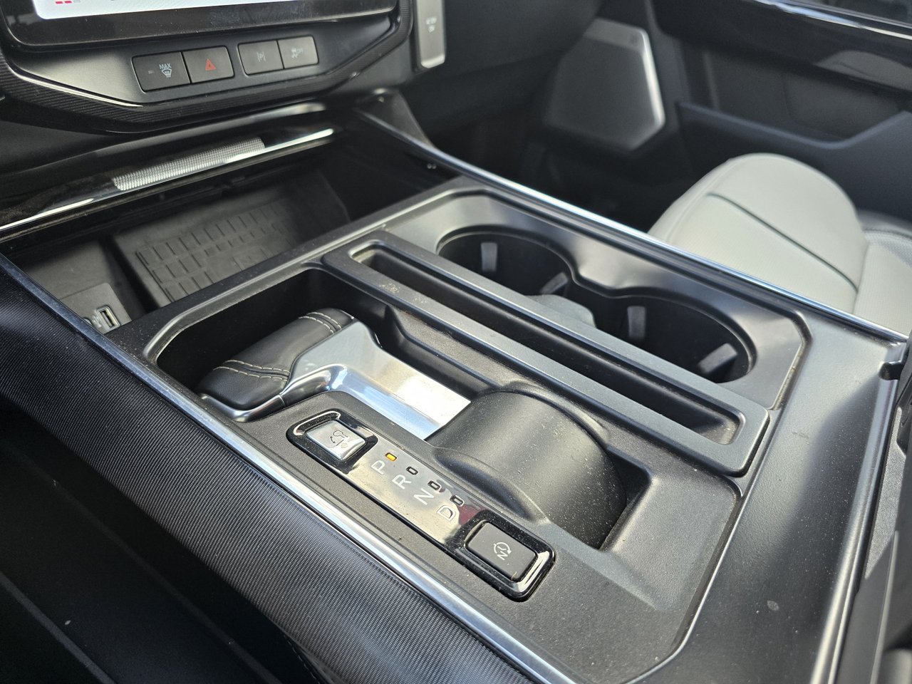Ford F-150 Lightning PLATINUM 483KM AUTONOMIE 2022-12