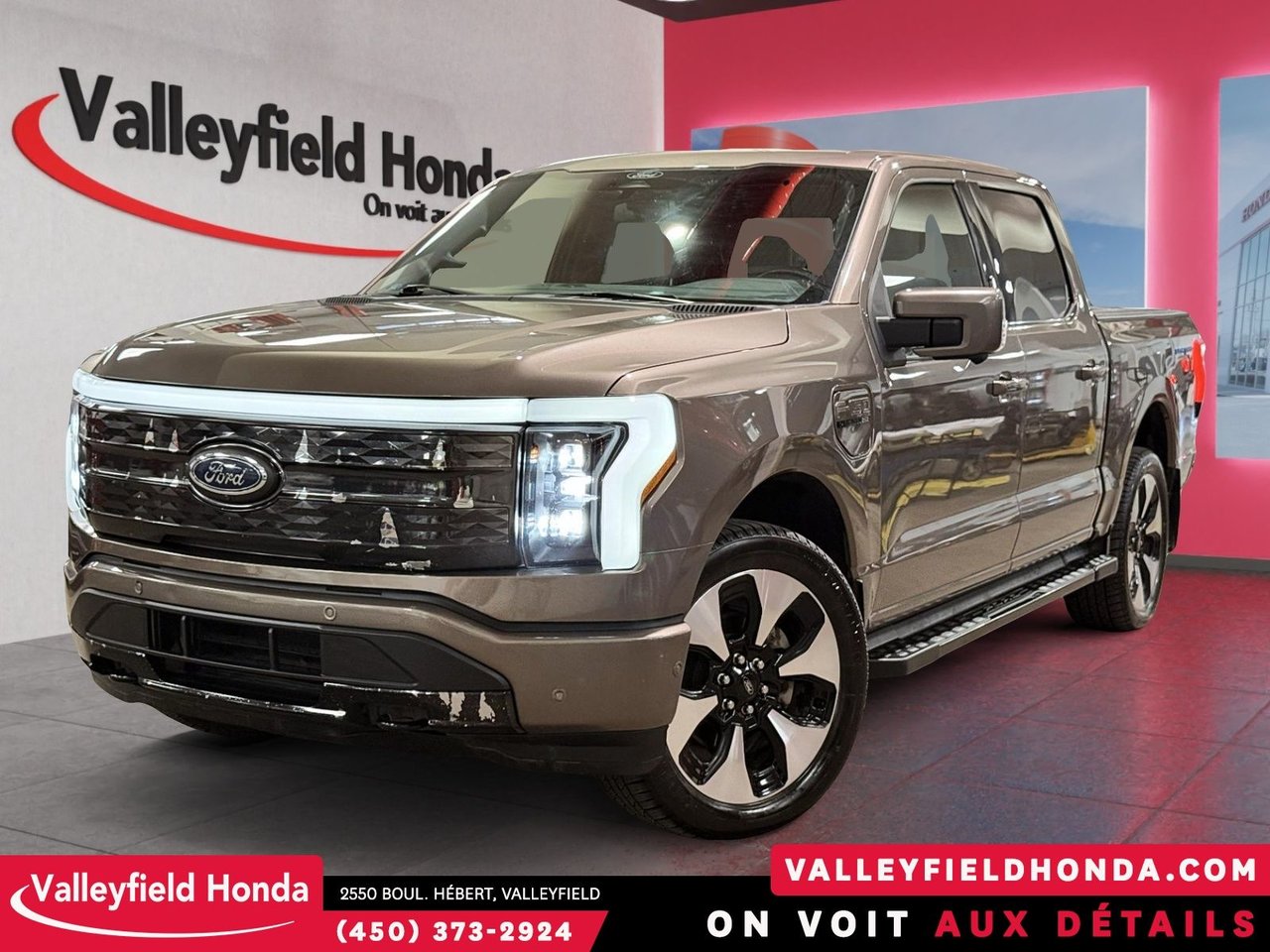  2022 Ford F-150 Lightning   
