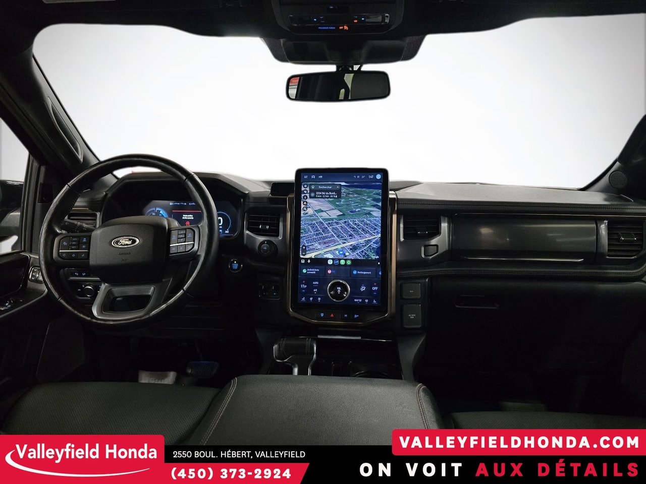 Ford F-150 Lightning LARIAT 2023-15