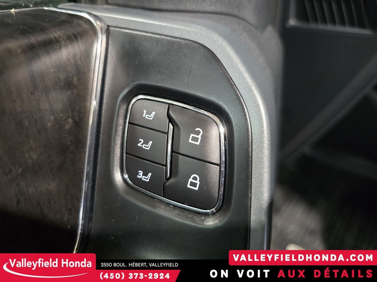 Ford F-150 Lightning LARIAT 2023-19