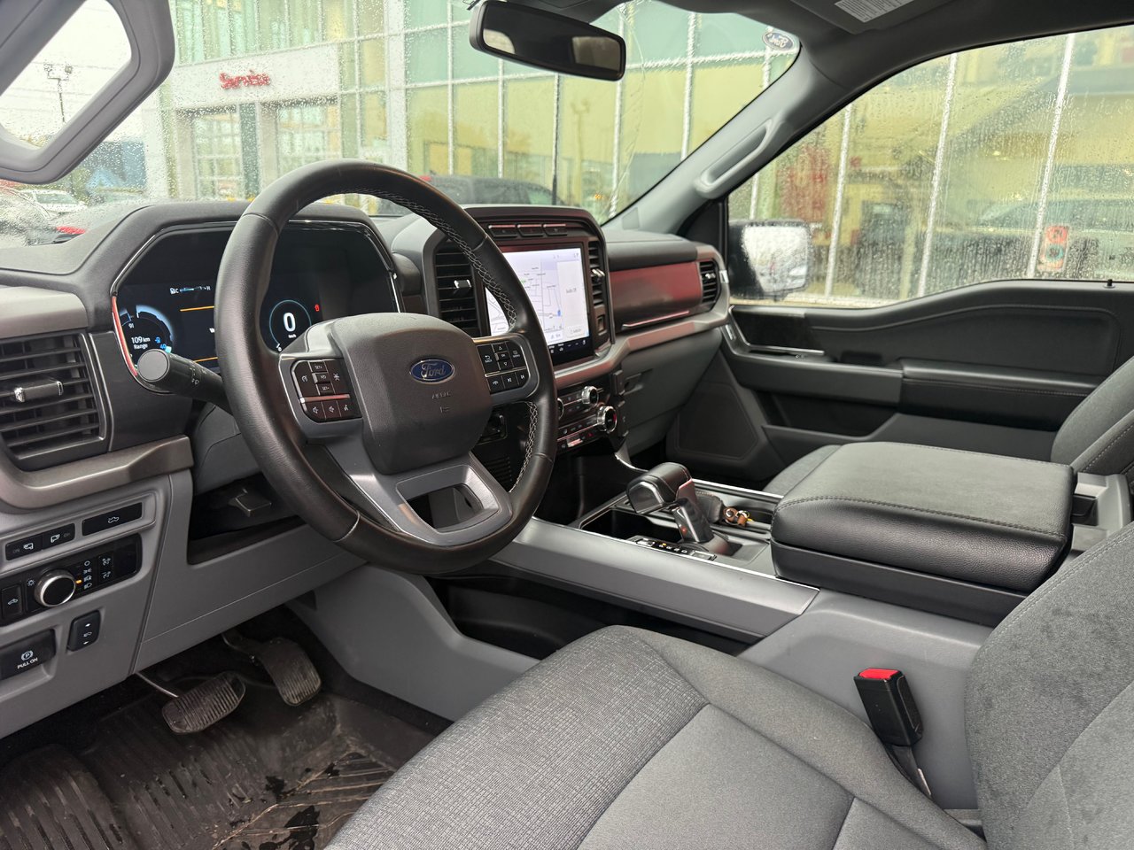 Ford F-150 Lightning XLT 2024-8